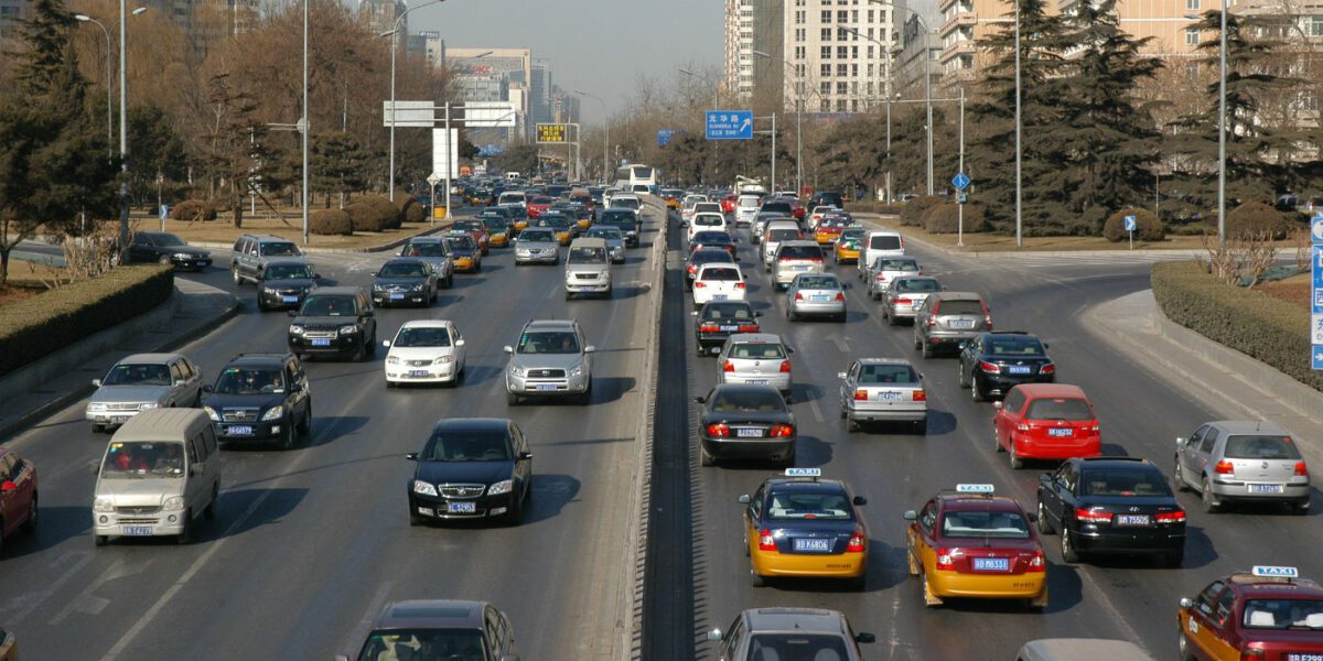 Robot Roadway Vision: How Autonomous Cars See The World