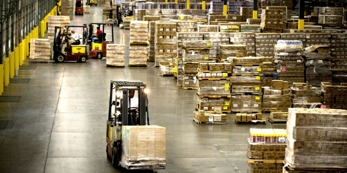 Next Day Delivery: How Autonomous Vehicles Impact Our Warehouses