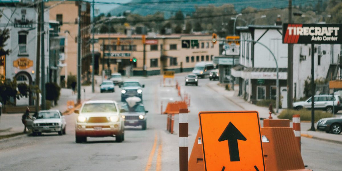 7 Safety Tips For Road Construction Work Zones