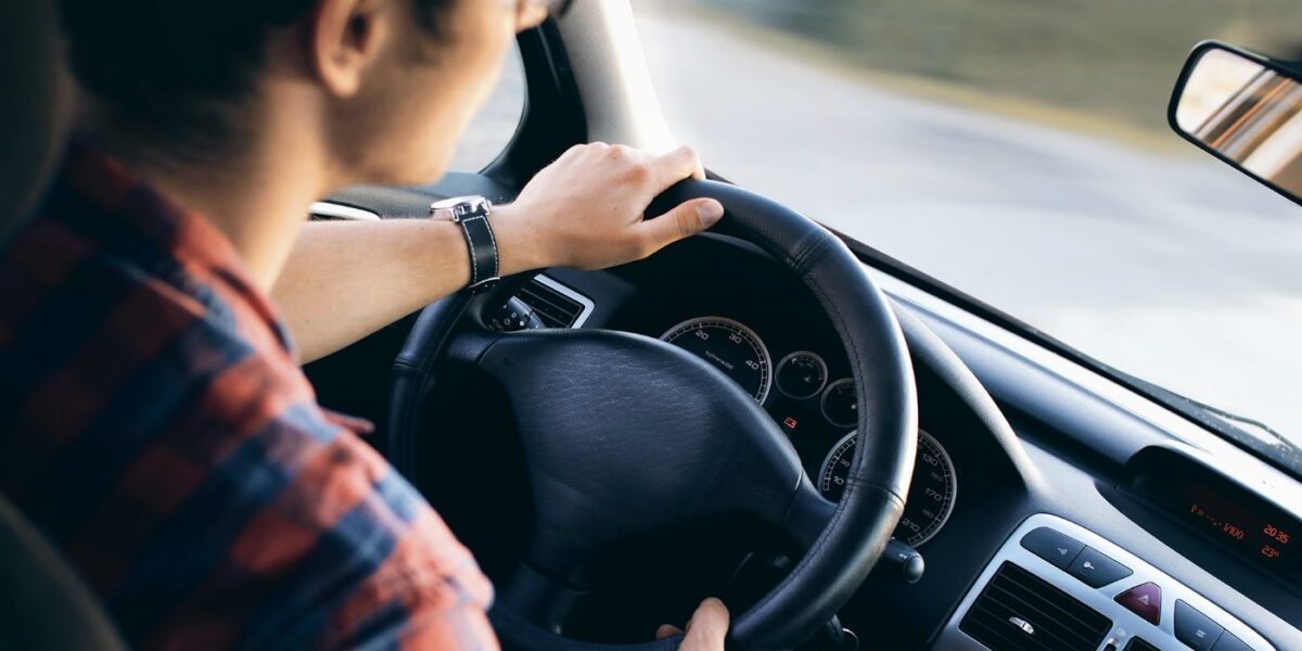 How to Report A Dangerous Driver: Best Apps To Do It Anonymously