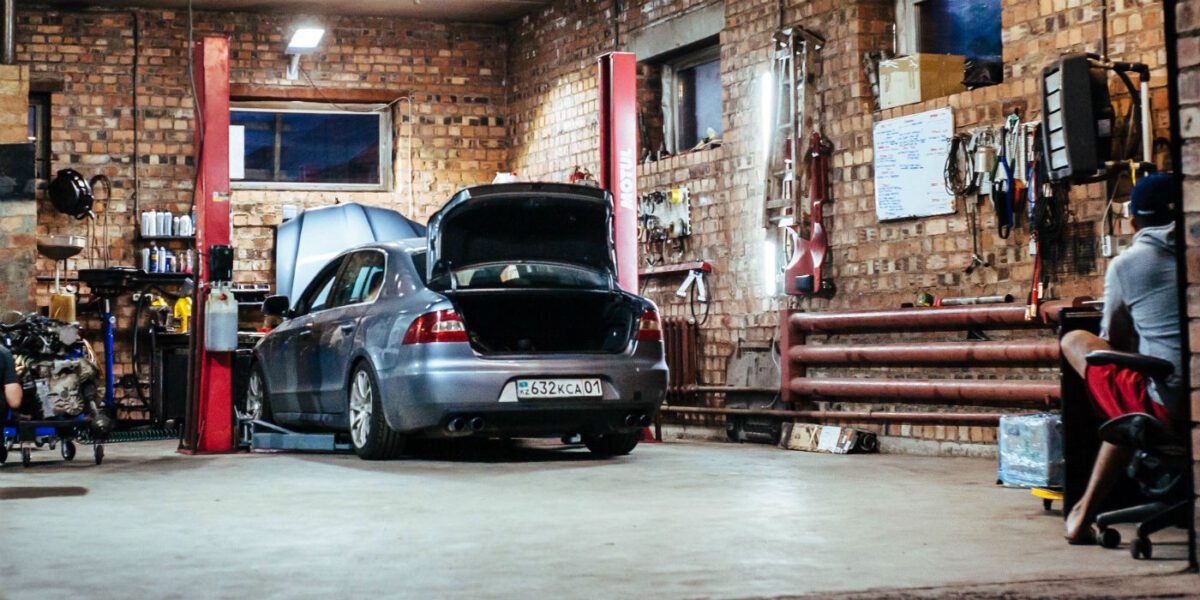 5 Easy & Low-Cost Garage Organizations Ideas That Your Wife Will Love!